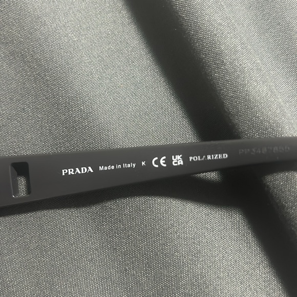 Prada sunglasses - Picture 5 of 5